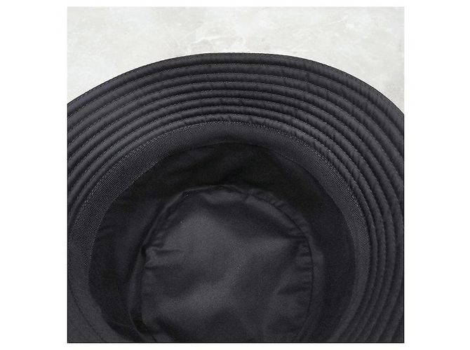 Prada Cappello bucket con logo triangolo nero - vista 5