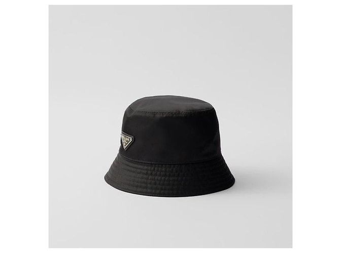 Prada Cappello bucket con logo triangolo nero - vista 8