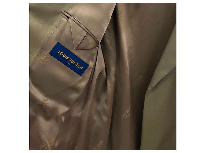 Louis Vuitton Damier-Jacke mit Gürtel - Ansicht 9
