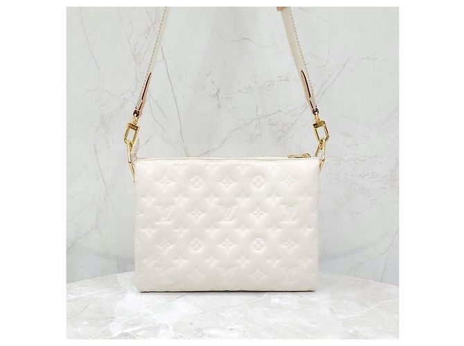 Louis Vuitton Monogram Coussin Kettenhandtasche - Ansicht 14