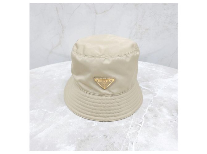 Prada Cappello a secchiello in nylon con logo triangolare - vista 8