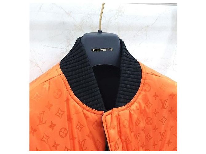 Louis Vuitton Reversible Bomberjacke mit Monogramm - Ansicht 4