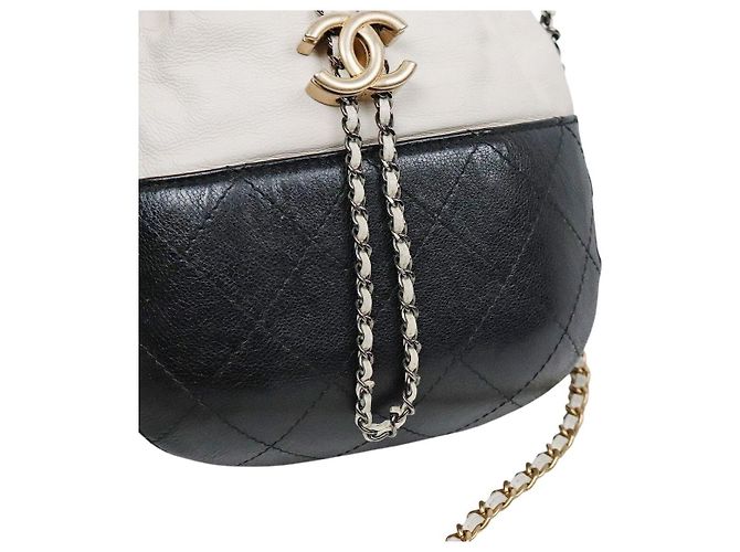 Chanel Borsa a tracolla Gabriel Pulse White Black - vista 10