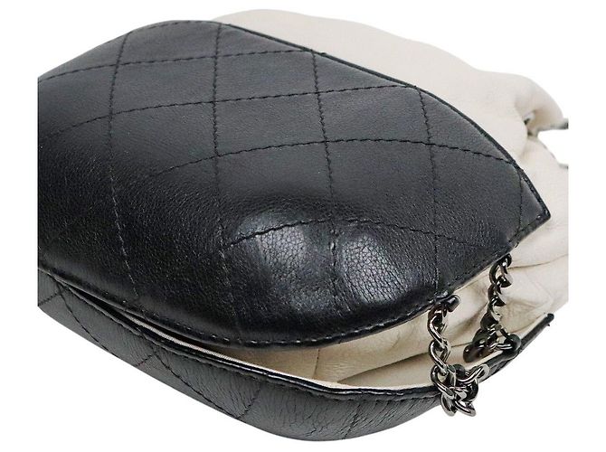Chanel Borsa a tracolla Gabriel Pulse White Black - vista 6