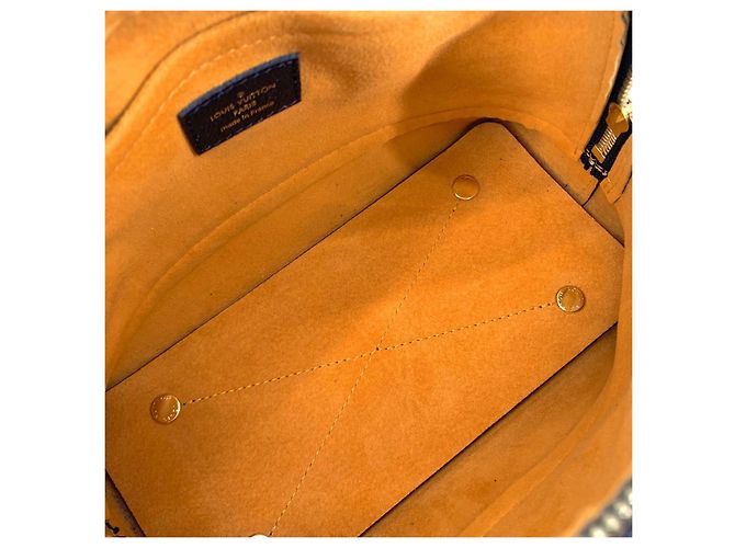 Louis Vuitton Neo Alma BB Pelle Nera - vista 14