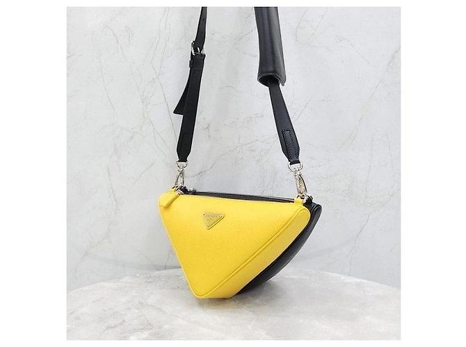 Prada Borsa a tracolla Triangle in pelle Saffiano - vista 2