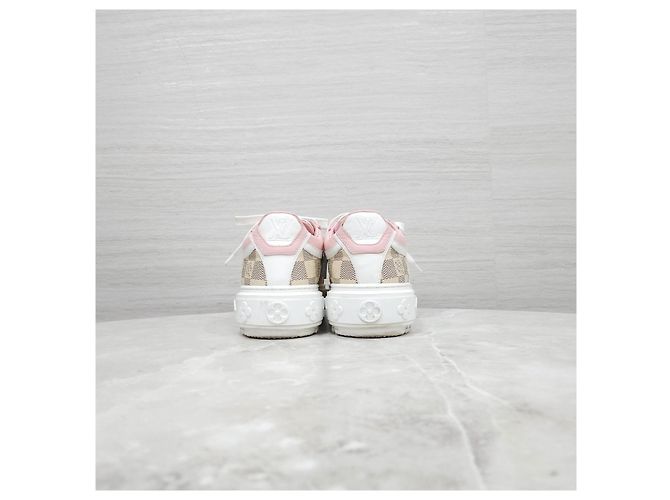 Louis Vuitton Damier Pink Timeout Sneaker - Ansicht 11
