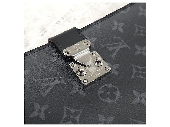 Louis Vuitton Monogram Eclipse Dokumenten-Tablet-Case Clutch - Ansicht 5
