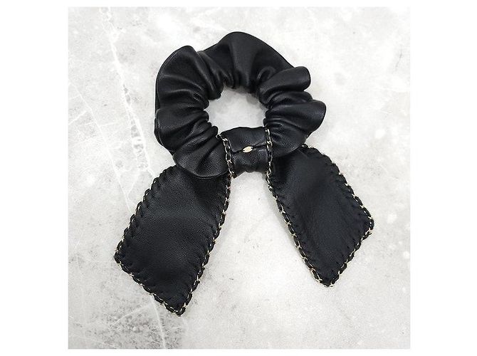 Chanel Scrunchie per capelli con nastro in pelle - vista 6