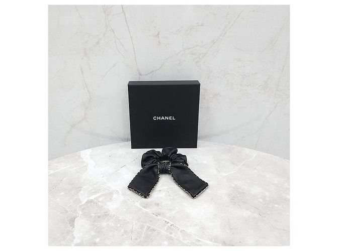 Chanel Scrunchie per capelli con nastro in pelle - vista 7