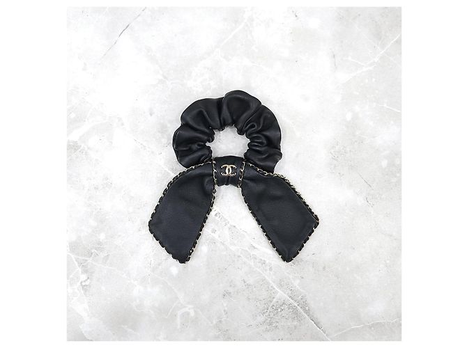 Chanel Scrunchie per capelli con nastro in pelle - vista 8