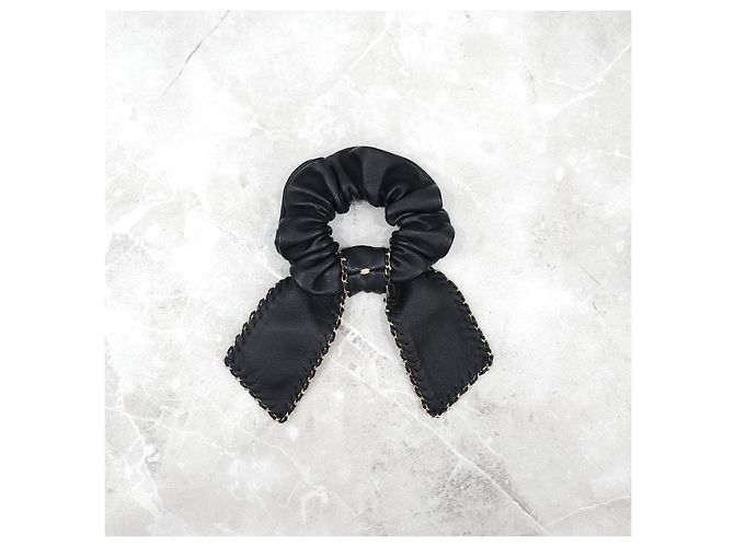 Chanel Scrunchie per capelli con nastro in pelle - vista 9