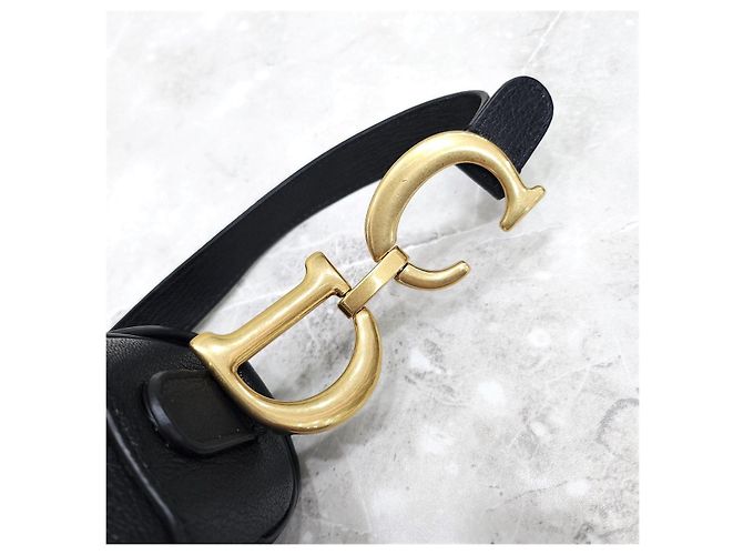 Dior Saddle Strap Tasche aus schwarzem Leder - Ansicht 13