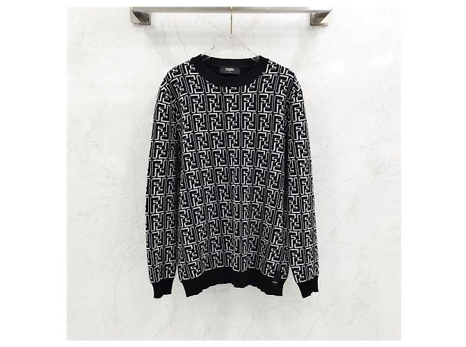 Fendi Round Wool Knit Black - Ansicht 6