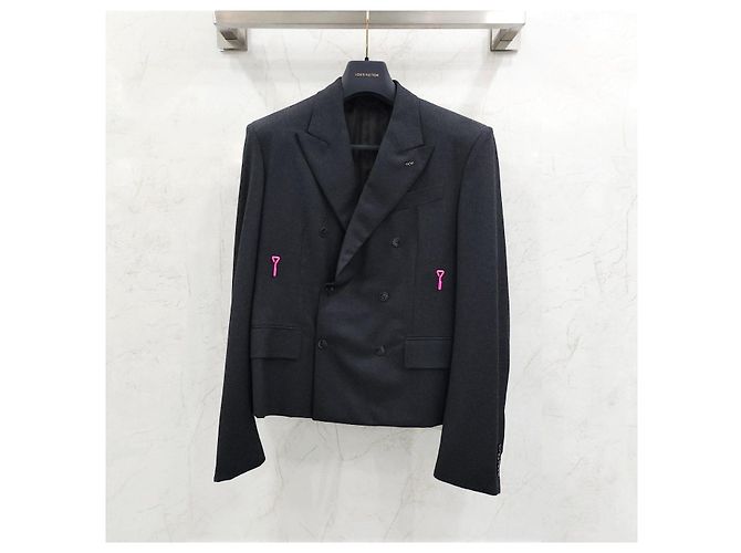 Louis Vuitton Short Cashmere Plain Logo Blazer Jacket - view 7
