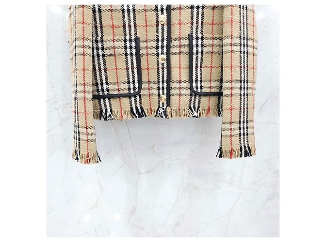 Burberry Bouclé-Karo-Jacke und Rock Set - Ansicht 15