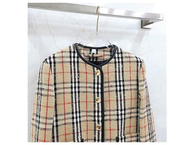 Burberry Bouclé-Karo-Jacke und Rock Set - Ansicht 4