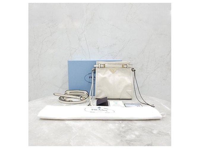 Prada Mini Borsa a Tracolla Bonny Leather - vista 10