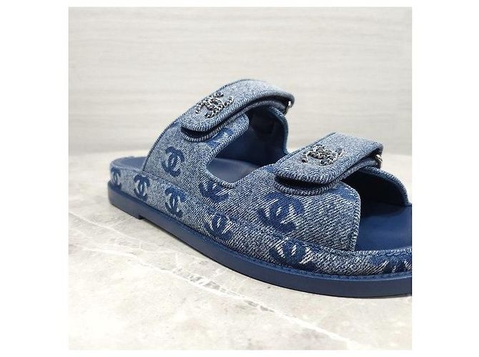 Sandali Chanel in denim blu con velcro - vista 6
