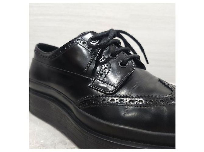 Prada Scarpe Derby Mocassini in pelle spazzolata nera - vista 7