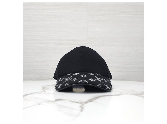 Louis Vuitton Cappello Monogram Endless Black - vista 12