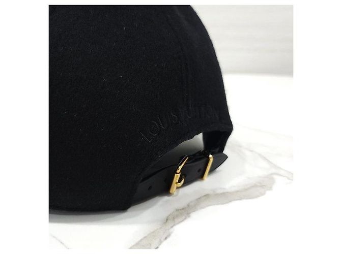 Louis Vuitton Cappello Monogram Endless Black - vista 4