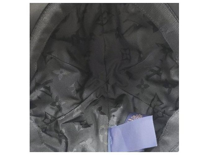 Louis Vuitton Cappello Monogram Endless Black - vista 8