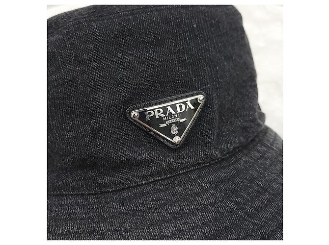 Prada Bucket Hat aus schwarzem Denim mit Triangle-Logo - Ansicht 12