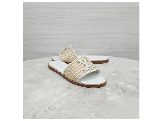 Louis Vuitton Sandali mule in rafia Monogram - vista 10