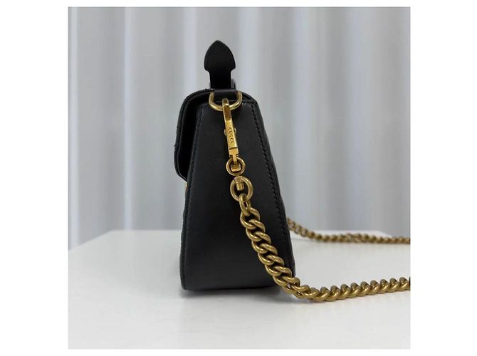 Gucci Mini borsa a tracolla con manico superiore Marmont Matelassé - vista 3