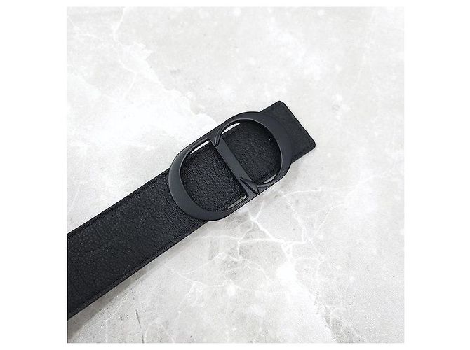 Dior Wendbare Oblique Ledergürtel mit CD-Schnalle - Ansicht 4