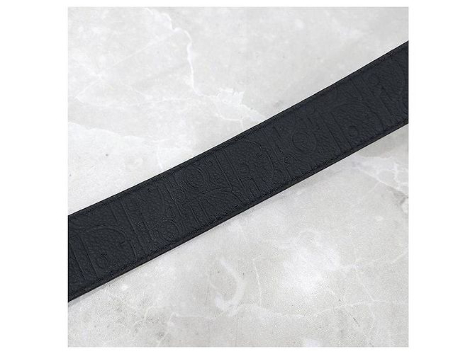 Dior Wendbare Oblique Ledergürtel mit CD-Schnalle - Ansicht 7