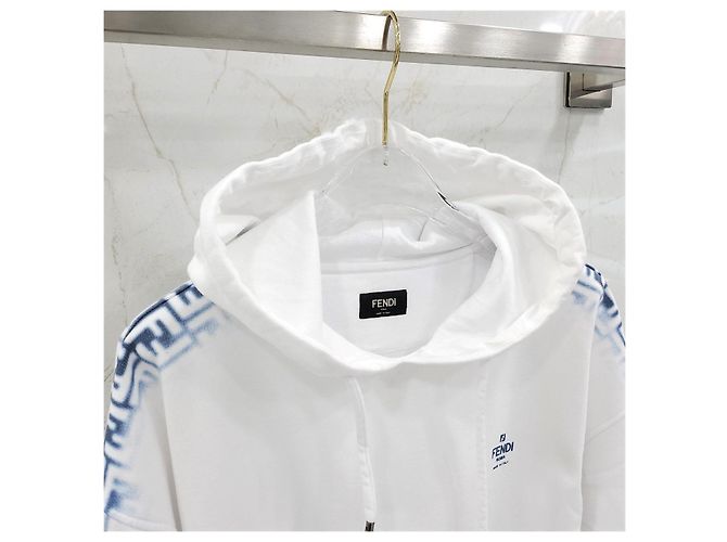 Fendi Gradient Hooded T-Shirt - vue 10