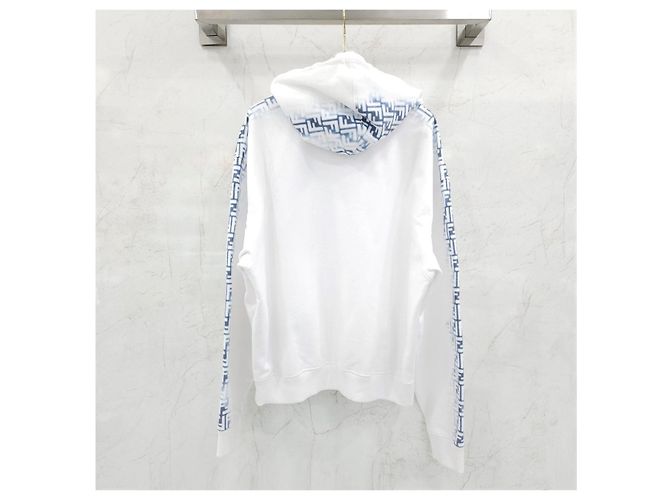 Fendi Gradient Hooded T-Shirt - vue 9