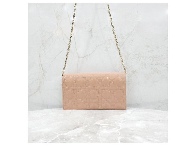 Dior Borsa a tracolla Lady Chain Pouch in cannage vernice - vista 10
