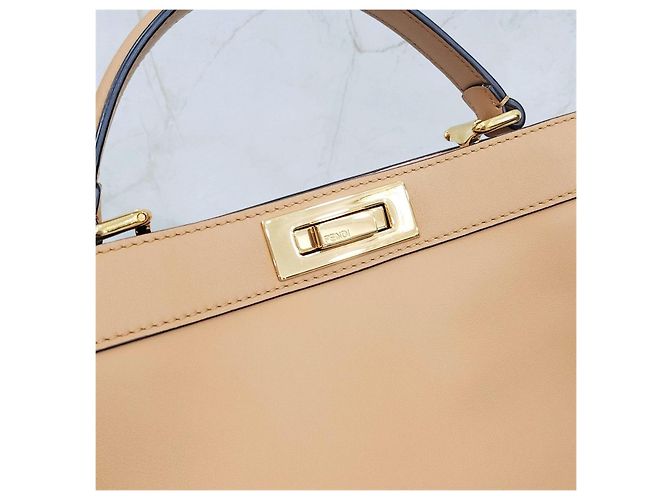 Fendi Borsa Peekaboo SEE Medium - vista 12
