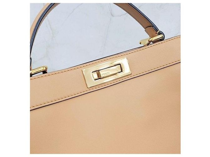 Fendi Borsa Peekaboo SEE Medium - vista 4