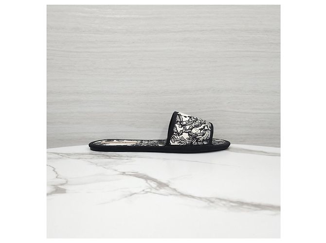 Dior Pantofole slide in cotone con ricamo zodiacale - vista 11