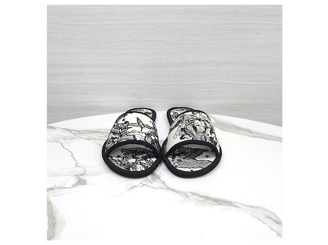 Dior Pantofole slide in cotone con ricamo zodiacale - vista 9