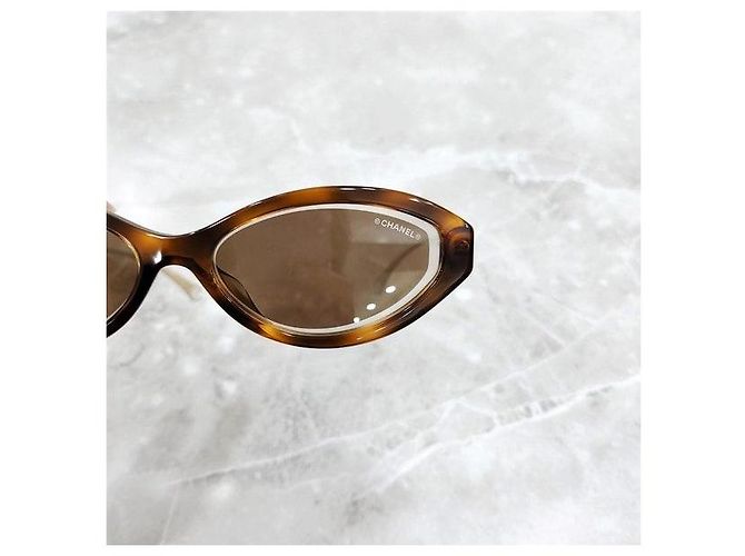 Chanel Gafas de sol Cat Eye con correa de perlas - vista 6