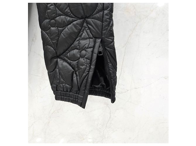 Louis Vuitton Pantaloni Sporty Flower Monogram - vista 13