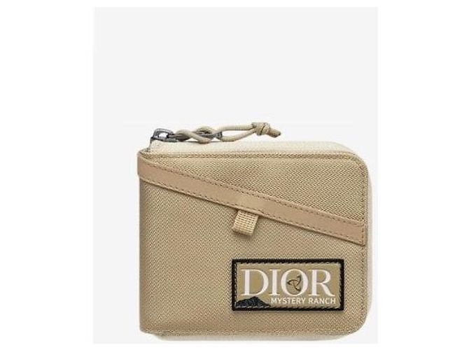 Dior Pouch Zip Wallet Beige - view 11