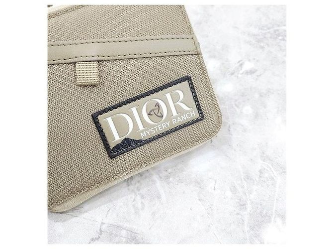 Dior Pouch Zip Wallet Beige - view 4