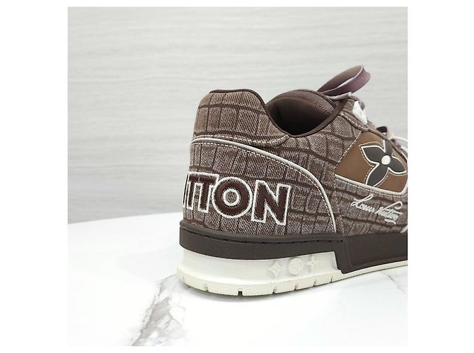 Louis Vuitton Sneakers Crocodile Trainer Mocha Brown - vista 15