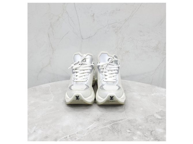 Louis Vuitton Monogram Run Sneaker - Ansicht 9