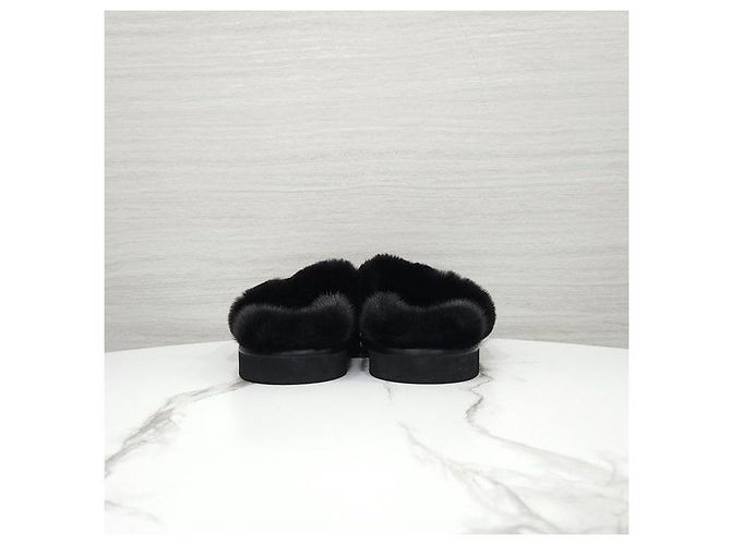 Louis Vuitton Pantofole Mule Comfort in Visone Nero - vista 3