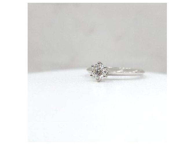 Tiffany & Co Platin-Ehering mit Diamanten - Ansicht 4