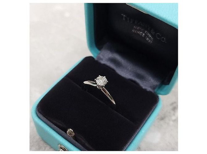 Tiffany & Co Platin-Ehering mit Diamanten - Ansicht 7