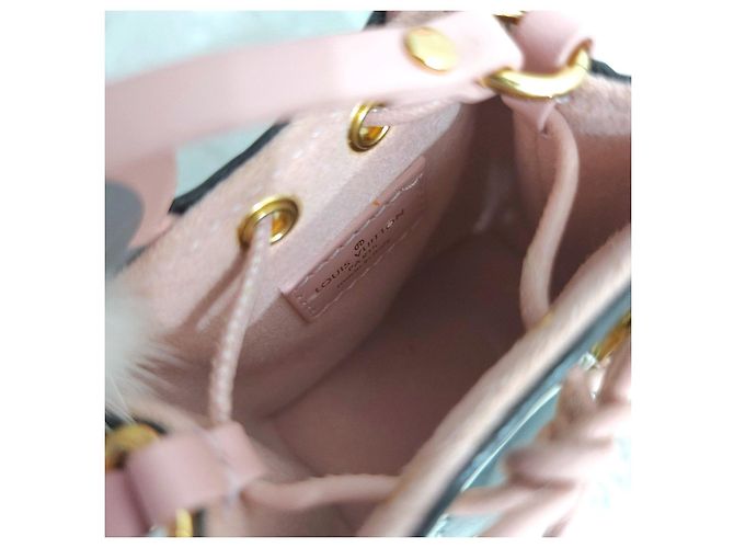 Louis Vuitton Charm Animal Monogram Neo Noe - vista 13