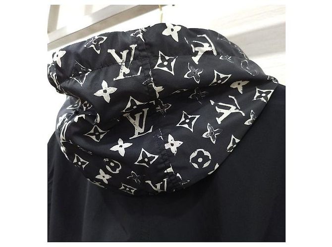 Louis Vuitton Giacca antivento corta con cappuccio monogramma - vista 6